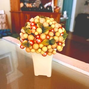 Decorative vase 7" + free 🎁